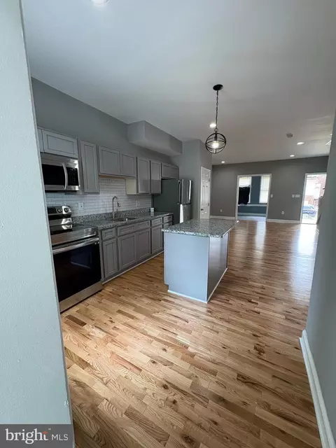 3912 W Garrison Ave, Baltimore, MD 21215
