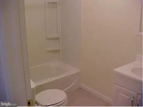 420 N Glover St, Baltimore, MD 21224 photo 7