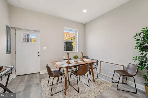 Dining - 518 N Patterson Park Ave, Baltimore, MD 21205 photo 2 of 3