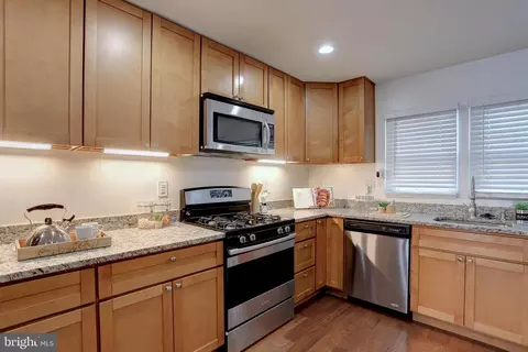 614 Scott St, Baltimore, MD 21230 photo 10