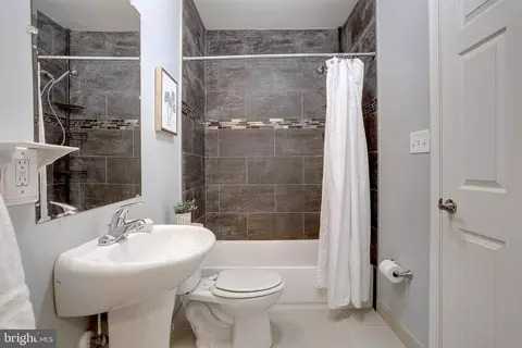 614 Scott St, Baltimore, MD 21230 photo 14