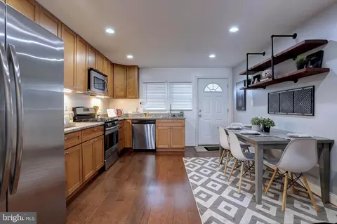 614 Scott St, Baltimore, MD 21230 photo 3