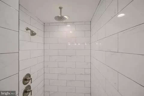 526 E Clement St, Baltimore, MD 21230 photo 27