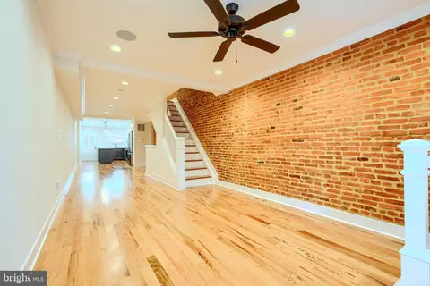 526 E Clement St, Baltimore, MD 21230 photo 4
