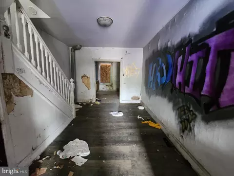 Entry Way - 2122 E North Ave, Baltimore, MD 21213 photo 1 of 5