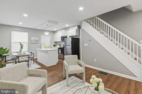 Entry Way - 3307 Elmora Ave, Baltimore, MD 21213 photo 1 of 1