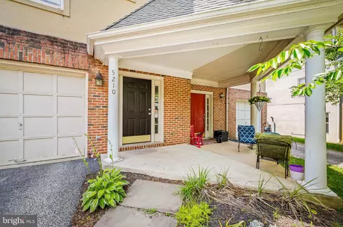 5210 Tabard Ct, Baltimore, MD 21212 photo 2