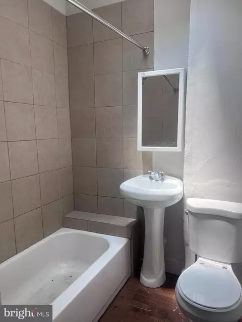 Bath - 2603 Maisel St, Baltimore, MD 21230 photo 1 of 2