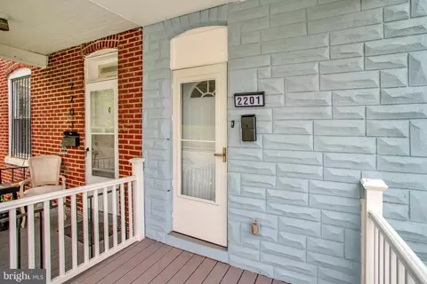 Exterior - 2201 N Pulaski St, Baltimore, MD 21217 photo 3 of 10