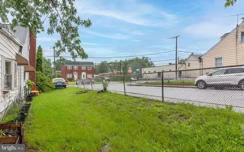 Exterior - 5410 Radecke Ave, Baltimore, MD 21206 photo 5 of 5