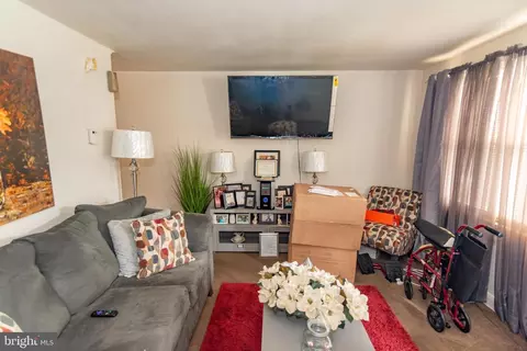 4735 Chatford Ave, Baltimore, MD 21206 photo 3