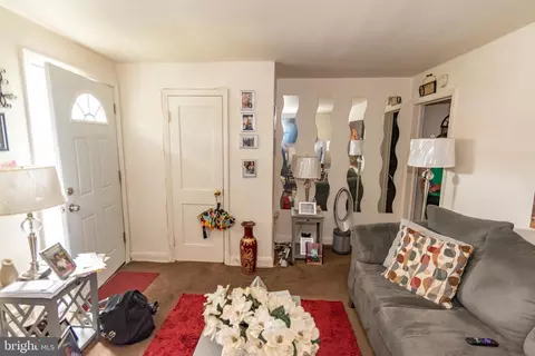 4735 Chatford Ave, Baltimore, MD 21206 photo 2