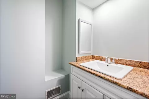 Bath - 1403 Covington St, Baltimore, MD 21230 photo 3 of 3