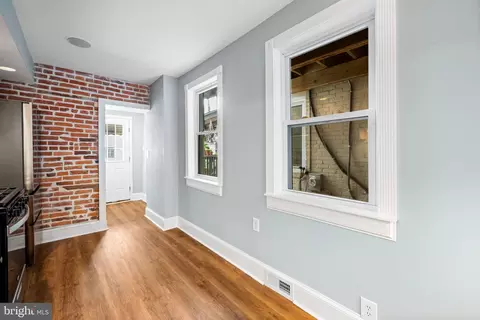 Entry Way - 1403 Covington St, Baltimore, MD 21230 photo 5 of 7