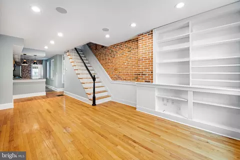 Entry Way - 1403 Covington St, Baltimore, MD 21230 photo 1 of 7