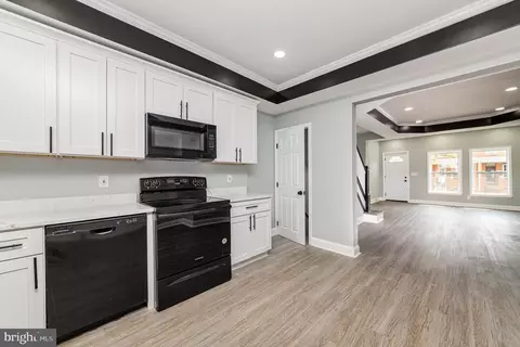 Entry Way - 312 Drew St, Baltimore, MD 21224 photo 2 of 8