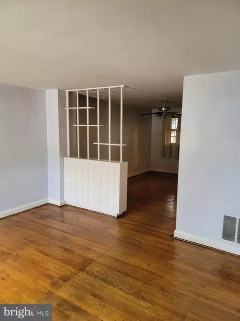 5403 Moravia Rd, Baltimore, MD 21206 photo 3