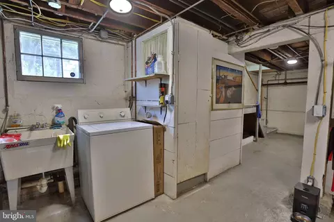 406 Winston Ave, Baltimore, MD 21212 photo 23