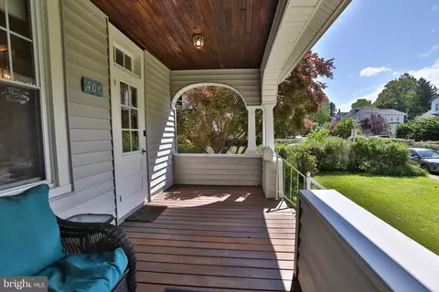 406 Winston Ave, Baltimore, MD 21212 photo 4