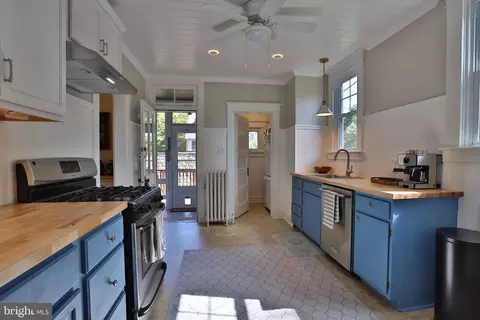 406 Winston Ave, Baltimore, MD 21212 photo 12