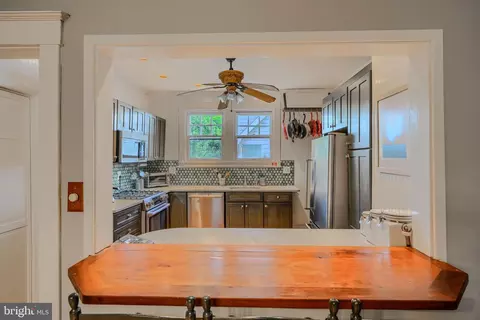 614 Hollen Rd, Baltimore, MD 21212 photo 10