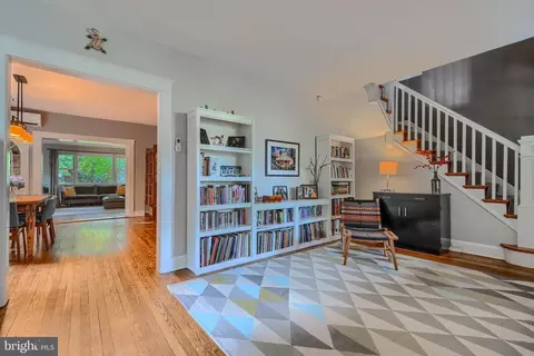 614 Hollen Rd, Baltimore, MD 21212 photo 3