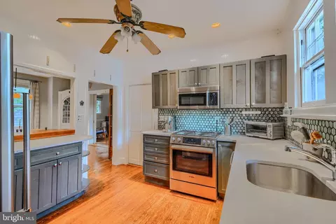 614 Hollen Rd, Baltimore, MD 21212 photo 12