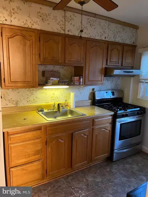 Kitchen - 1283 Gittings Ave, Baltimore, MD 21239 photo 1 of 1