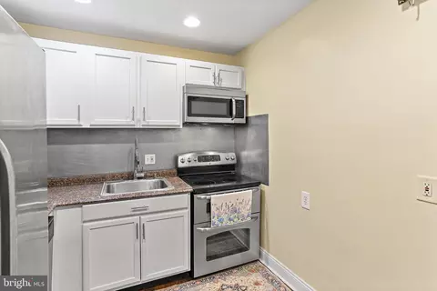 3016 Dillon St, Baltimore, MD 21224 photo 11