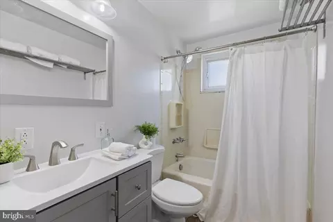 22 Mardrew Rd, Baltimore, MD 21229 photo 15