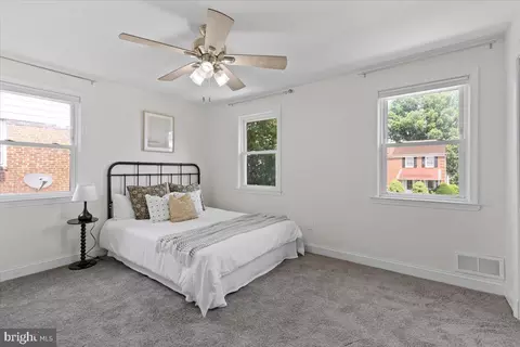 22 Mardrew Rd, Baltimore, MD 21229 photo 12
