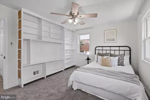 22 Mardrew Rd, Baltimore, MD 21229 photo 13