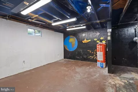 22 Mardrew Rd, Baltimore, MD 21229 photo 22