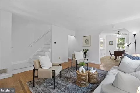 22 Mardrew Rd, Baltimore, MD 21229 photo 5