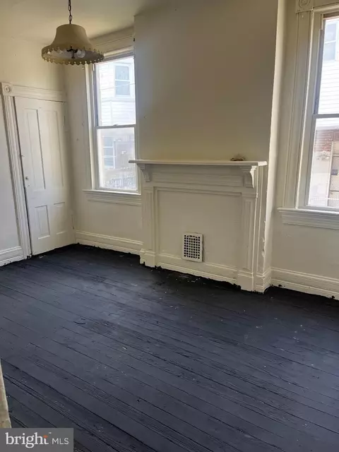 Living - 1218 Myrtle Ave, Baltimore, MD 21217 photo 1 of 1