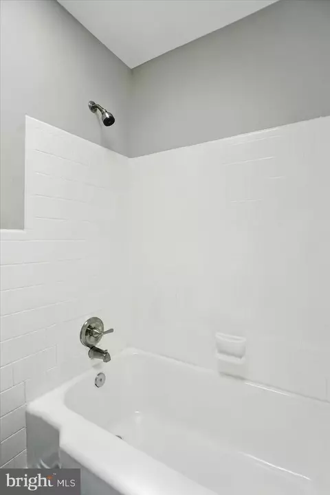 5334 Cuthbert Ave, Baltimore, MD 21215 photo 18