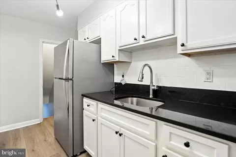 5334 Cuthbert Ave, Baltimore, MD 21215 photo 5