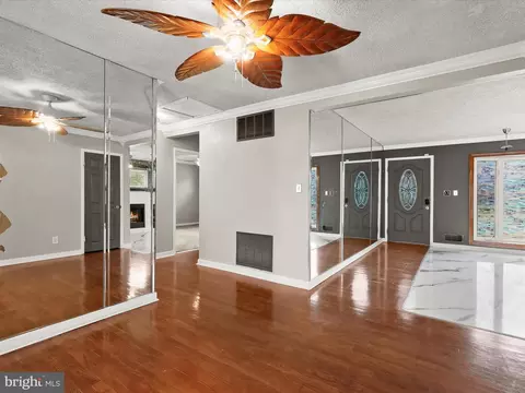 6222 Catalpha Rd, Baltimore, MD 21214 photo 9