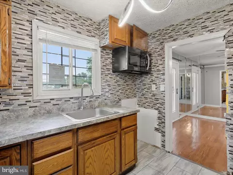 6222 Catalpha Rd, Baltimore, MD 21214 photo 15