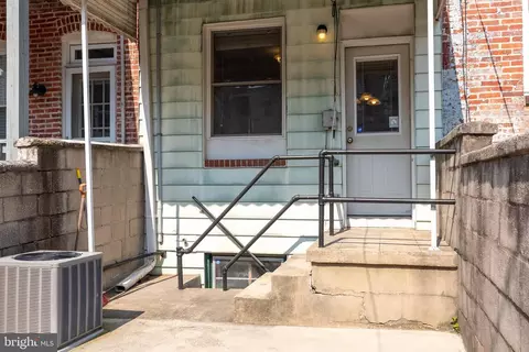 Exterior - 735 S Decker Ave, Baltimore, MD 21224 photo 5 of 6