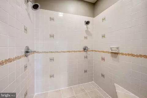 Entry Way - 2731 Eastern Ave, Baltimore, MD 21224 photo 4 of 4