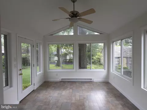 Other - 710 Hunting Pl, Baltimore, MD 21229 photo 3 of 12
