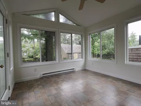Other - 710 Hunting Pl, Baltimore, MD 21229 photo 4 of 12