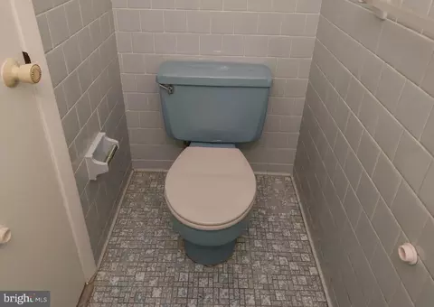 Other - 710 Hunting Pl, Baltimore, MD 21229 photo 6 of 12