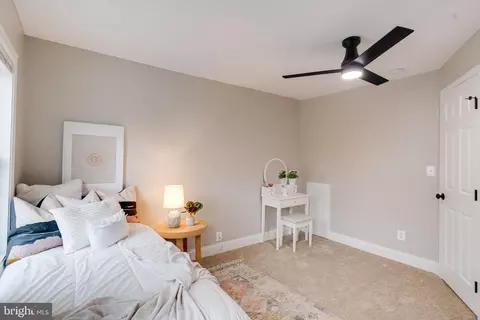 Bedroom - 3910 E Pratt St, Baltimore, MD 21224 photo 6 of 7