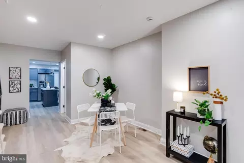 Entry Way - 3910 E Pratt St, Baltimore, MD 21224 photo 1 of 3