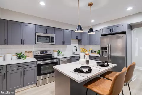 Kitchen - 3910 E Pratt St, Baltimore, MD 21224 photo 1 of 4