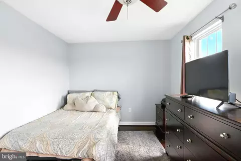 Bedroom - 212 Aisquith St, Baltimore, MD 21202 photo 3 of 6