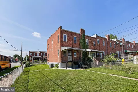 Exterior - 2800 Windsor Ave, Baltimore, MD 21216 photo 3 of 4