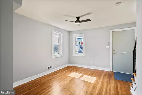 Living - 2800 Windsor Ave, Baltimore, MD 21216 photo 2 of 2
